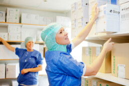 Mölnlycke Health Care – Medarbetare Foto: Emelie Asplund